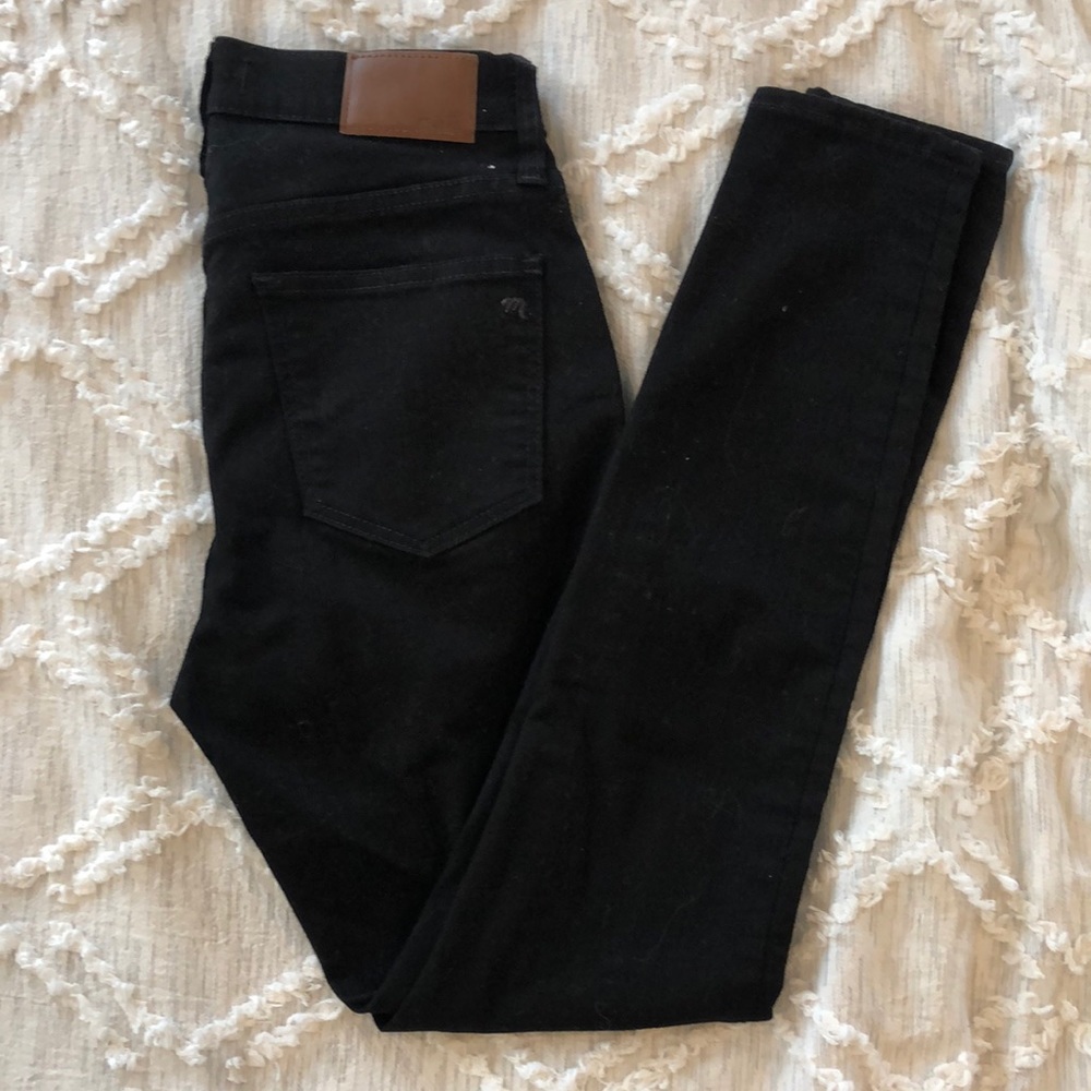 Madewell 9” High Rise Skinny Jean in Black Sea